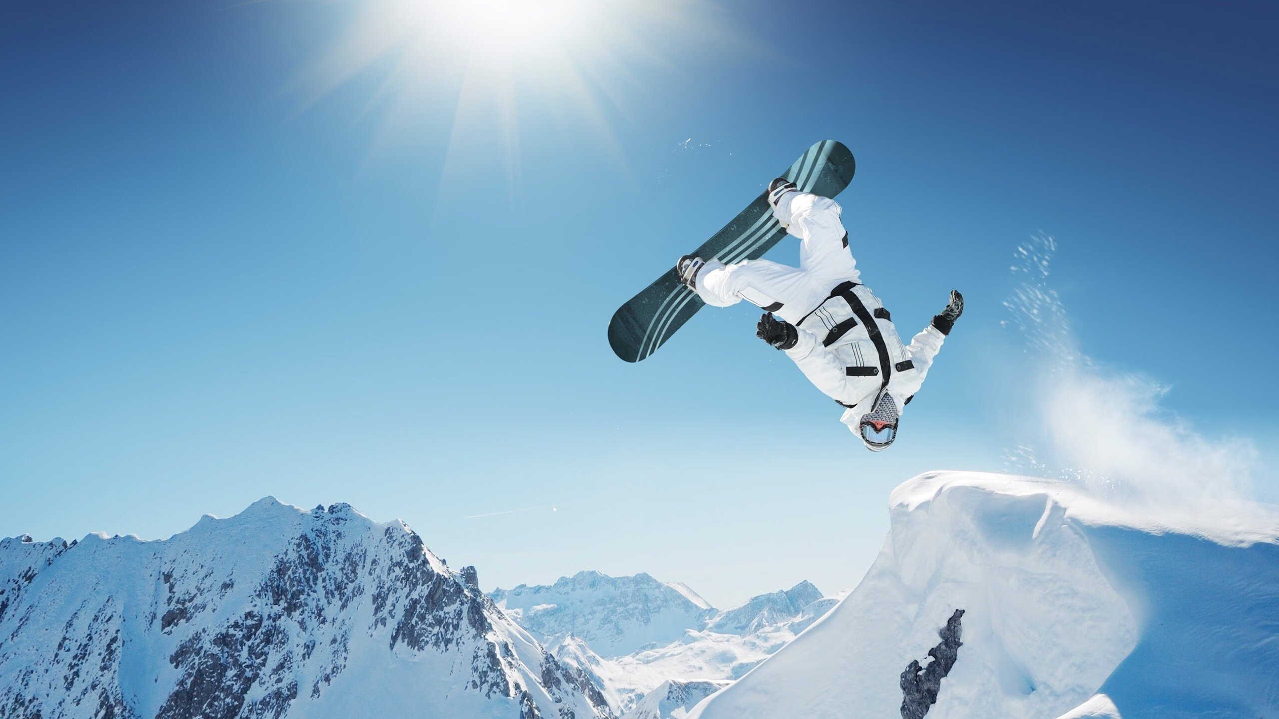 _场馆升级：引入先进设备，提升比赛体验_，先进场面引导控制系统