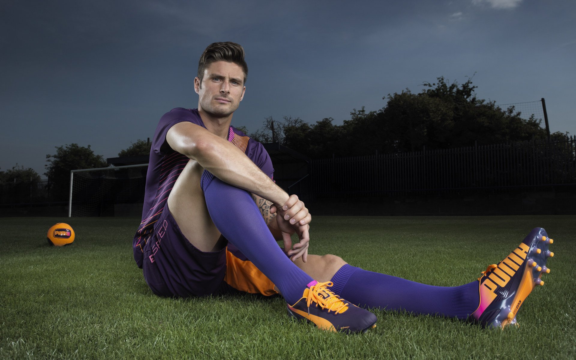 开云体育官网入口-转折点：一场比赛中的战术调整如何改变结果？，球赛战术